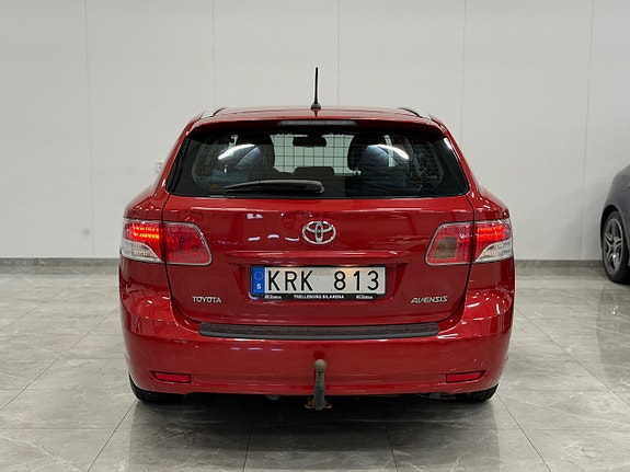 Toyota Avensis 7 of 20