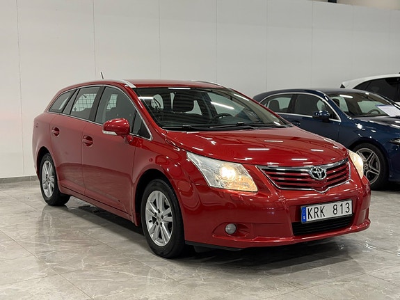 Toyota Avensis 2 of 20