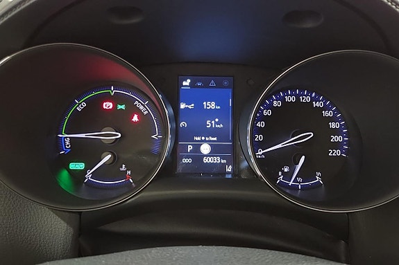 Toyota C-HR 14 of 21