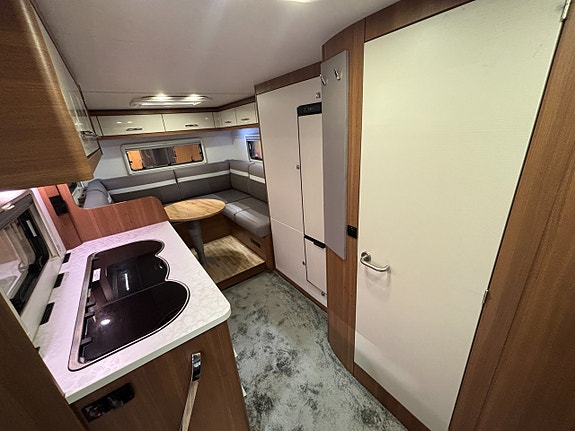 LMC Explorer 655 SPORTLINE (ALDE+Automat+U-Soffa+Taksäng+B-kort) 11 of 23