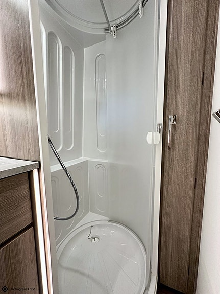 Kabe Royal 780 TDL KS 10 of 11