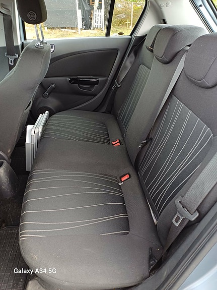 Opel Corsa 3 of 11