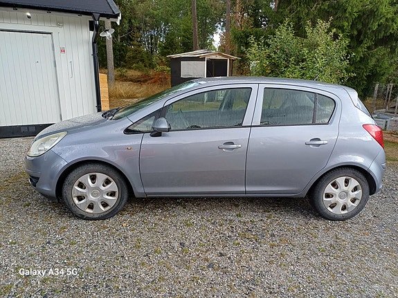 Opel Corsa 11 of 11