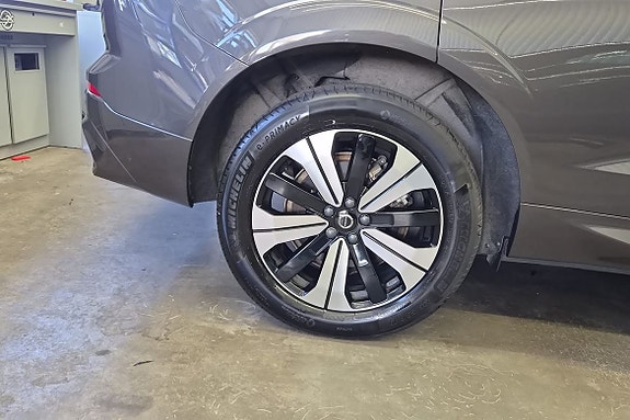 Volvo XC60 22 of 23