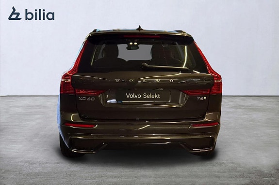 Volvo XC60 9 of 23