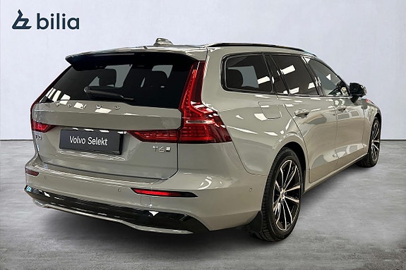 Volvo V60 19 of 30