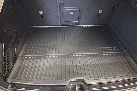 Volvo XC60 13 of 23