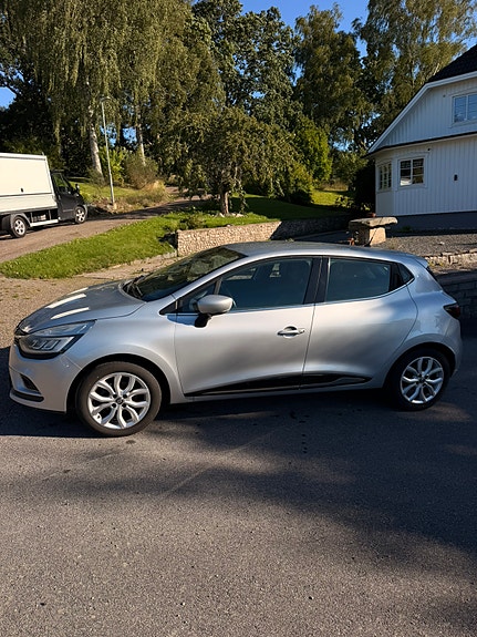 Renault Clio 4 of 8