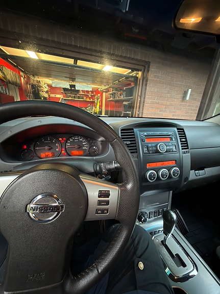 Nissan Navara 7 of 12