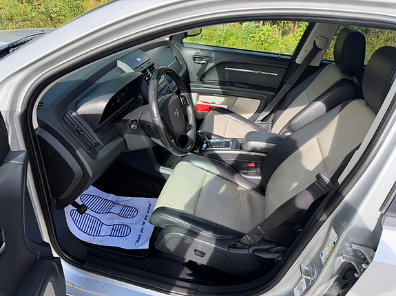 Dodge Journey 9 of 14
