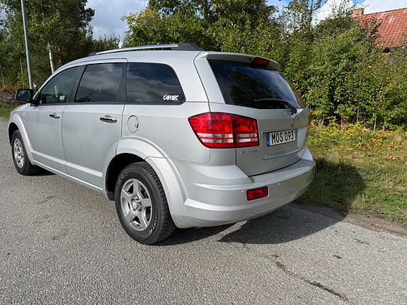 Dodge Journey 5 of 14