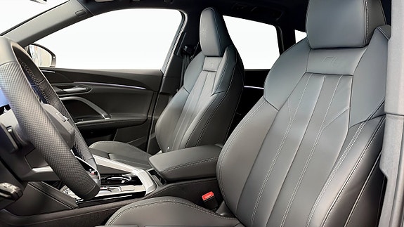 Audi Q5 8 of 21