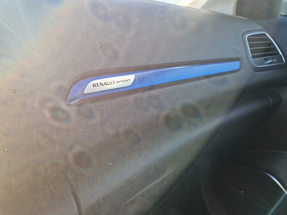 Renault Megane IV 7 of 18