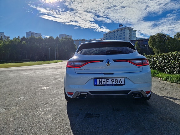 Renault Megane IV 15 of 18