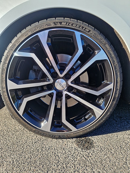 Renault Megane IV 12 of 18