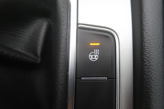Volkswagen Passat 22 of 27