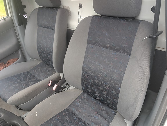 Volkswagen Caddy 6 of 12