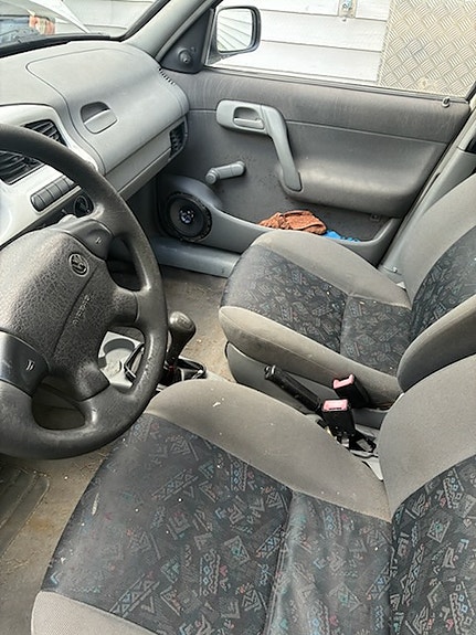 Volkswagen Caddy 7 of 12