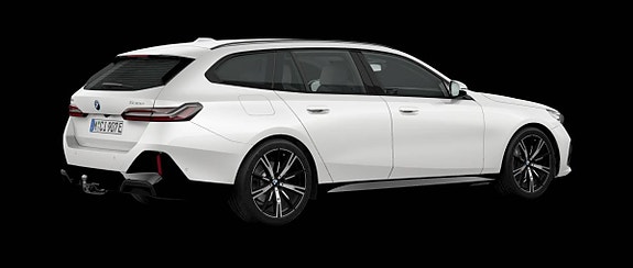 BMW 530e 2 of 3