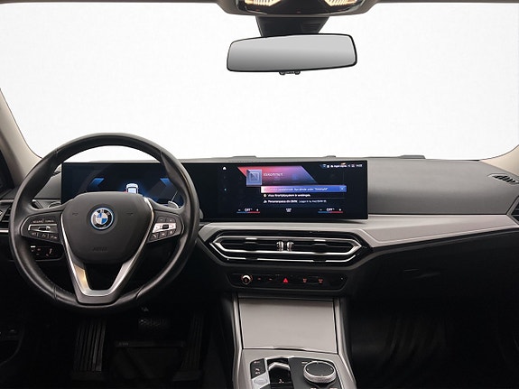BMW 330e 17 of 30