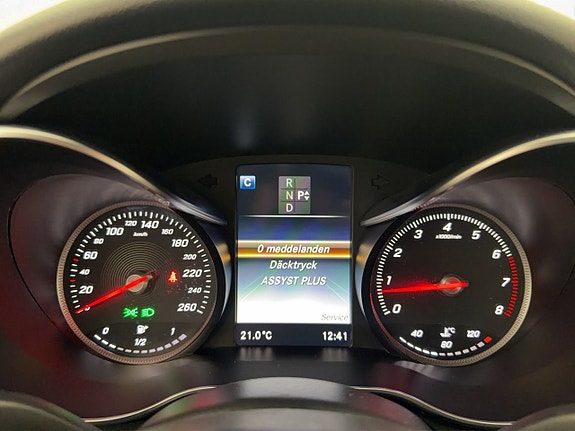 Mercedes-Benz C300 18 of 30