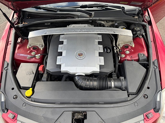 Cadillac CTS 20 of 23