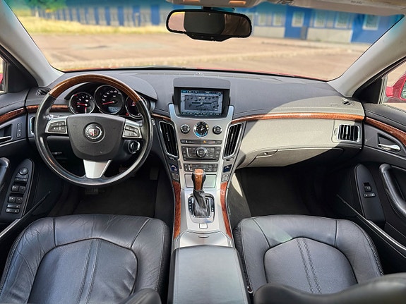 Cadillac CTS 8 of 23