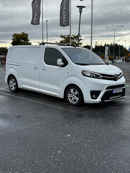 Toyota Proace 3 of 10