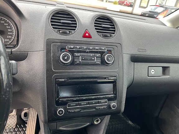 Volkswagen Caddy 9 of 12