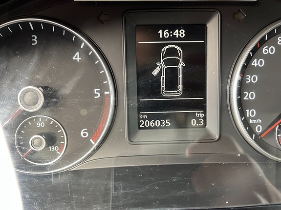 Volkswagen Caddy 10 of 12