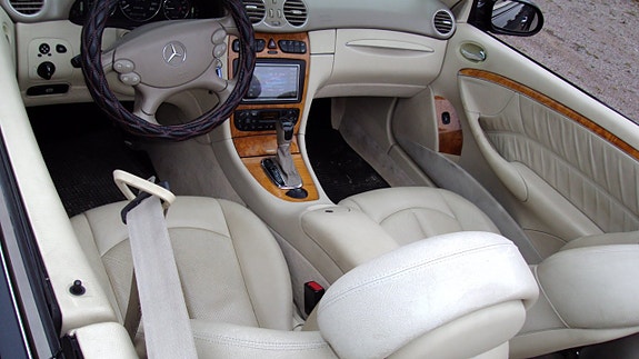 Mercedes-Benz CLK200 8 of 10