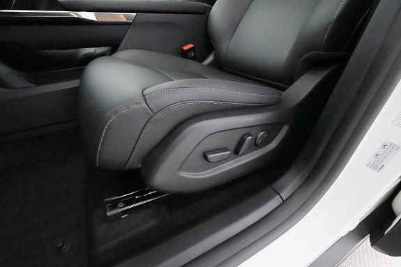 Mazda CX-6e 20 of 30