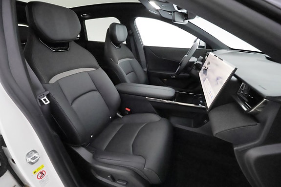 Mazda CX-6e 15 of 30