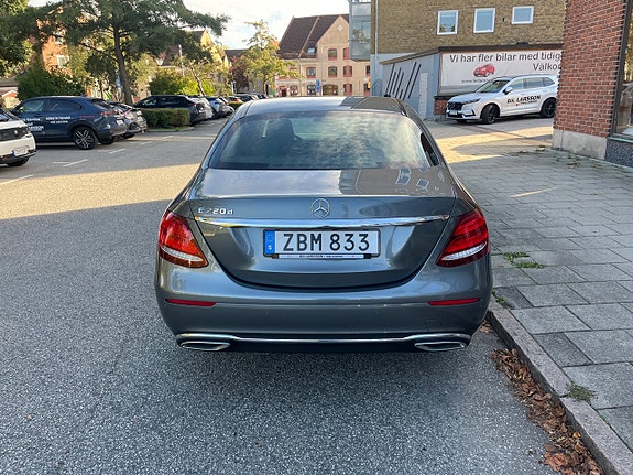 Mercedes-Benz E 220 d 5 of 10