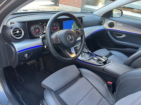 Mercedes-Benz E 220 d 9 of 10