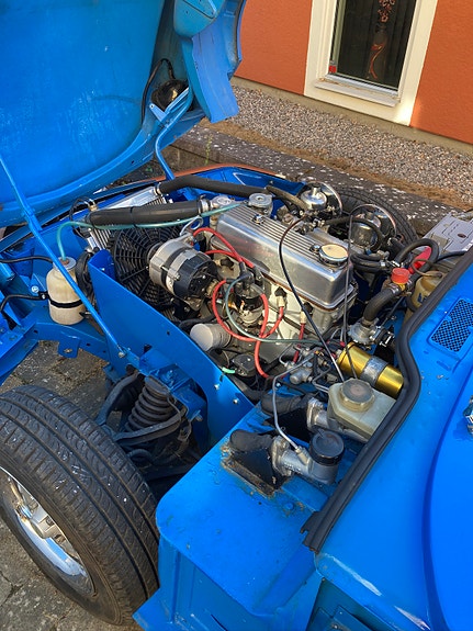 Triumph Spitfire 8 of 9