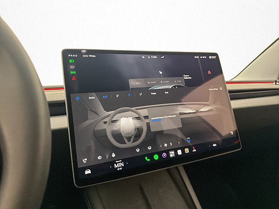 Tesla Model 3 26 of 30