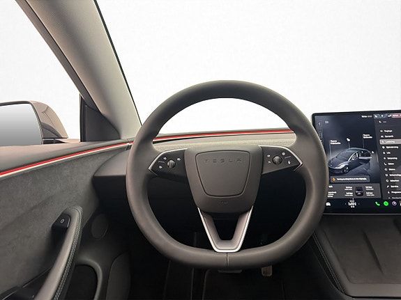 Tesla Model 3 21 of 30
