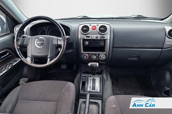 Isuzu D-max 8 of 9