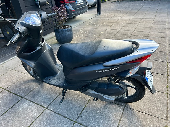 Honda NSC50 3 of 4