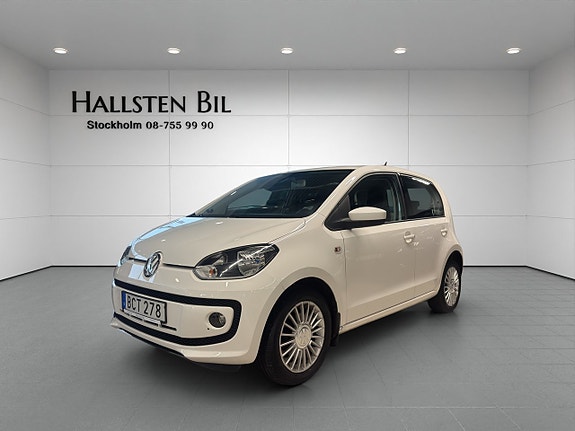 Volkswagen UP! 2 of 23