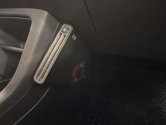 Volkswagen UP! 20 of 23