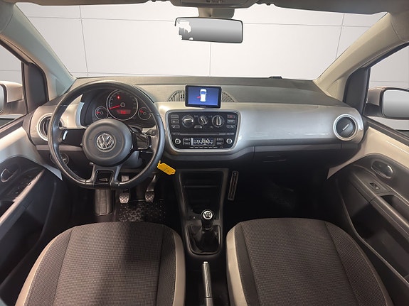 Volkswagen UP! 12 of 23