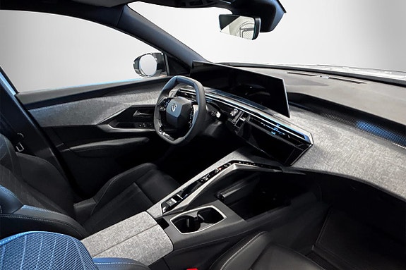Peugeot 5008 4 of 11