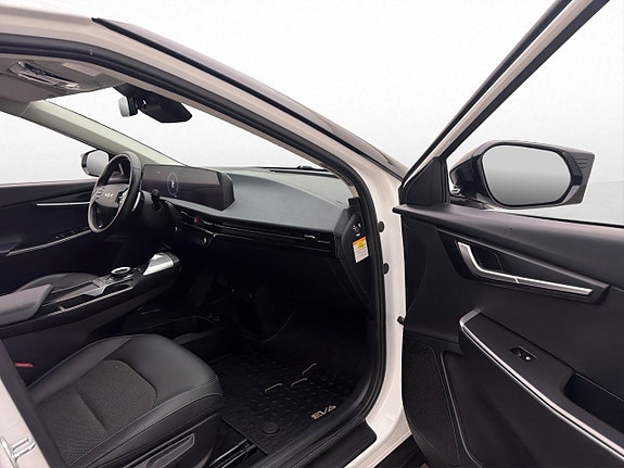 Kia EV6 28 of 30