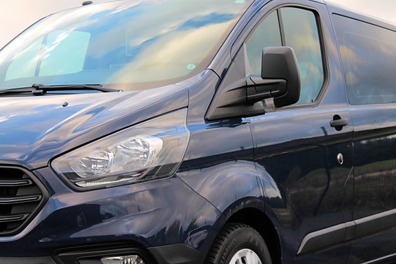 Ford Transit Custom 9 of 30