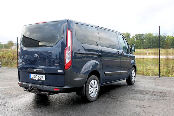 Ford Transit Custom 18 of 30