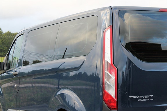 Ford Transit Custom 14 of 30