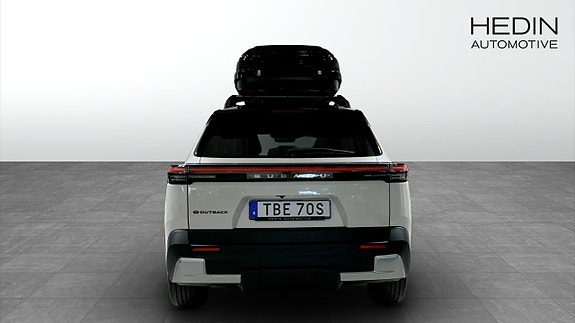 Subaru E-Outback 7 of 9
