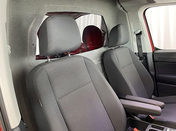 Volkswagen Caddy 8 of 9